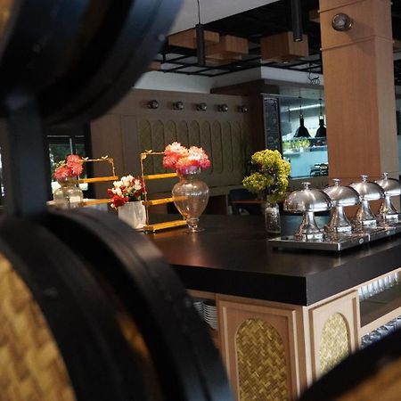 Opi Indah Hotel Palembang Exteriér fotografie