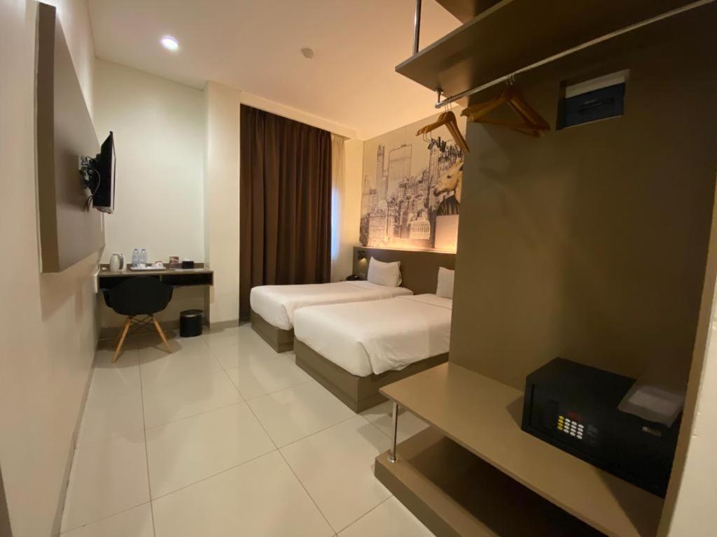 Opi Indah Hotel Palembang Exteriér fotografie
