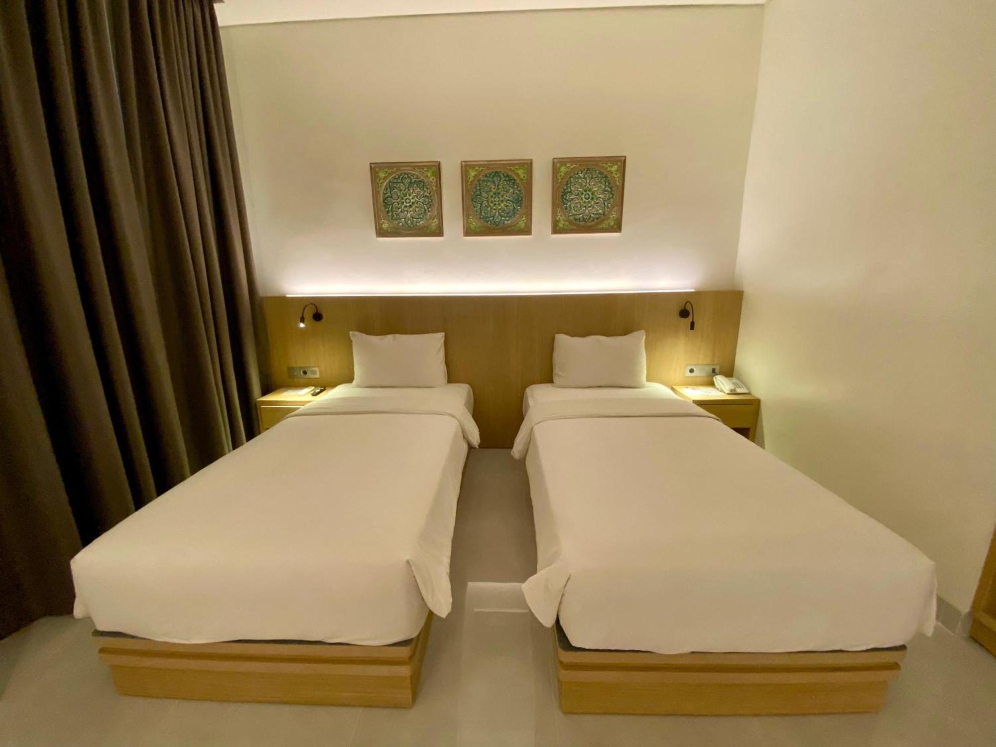 Opi Indah Hotel Palembang Exteriér fotografie