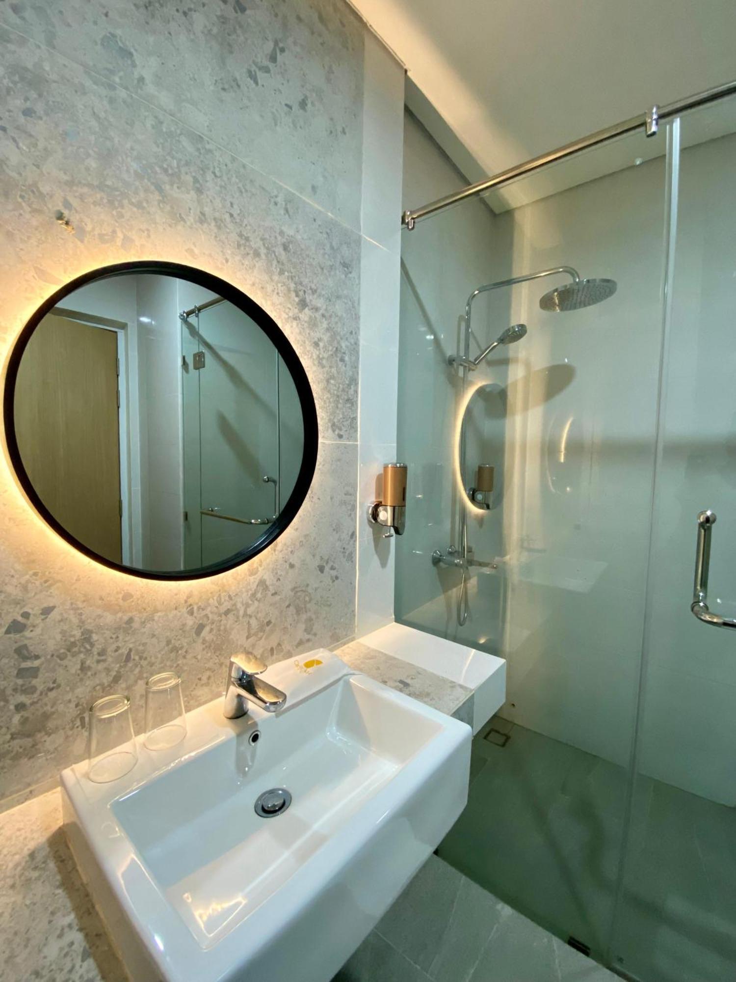 Opi Indah Hotel Palembang Exteriér fotografie