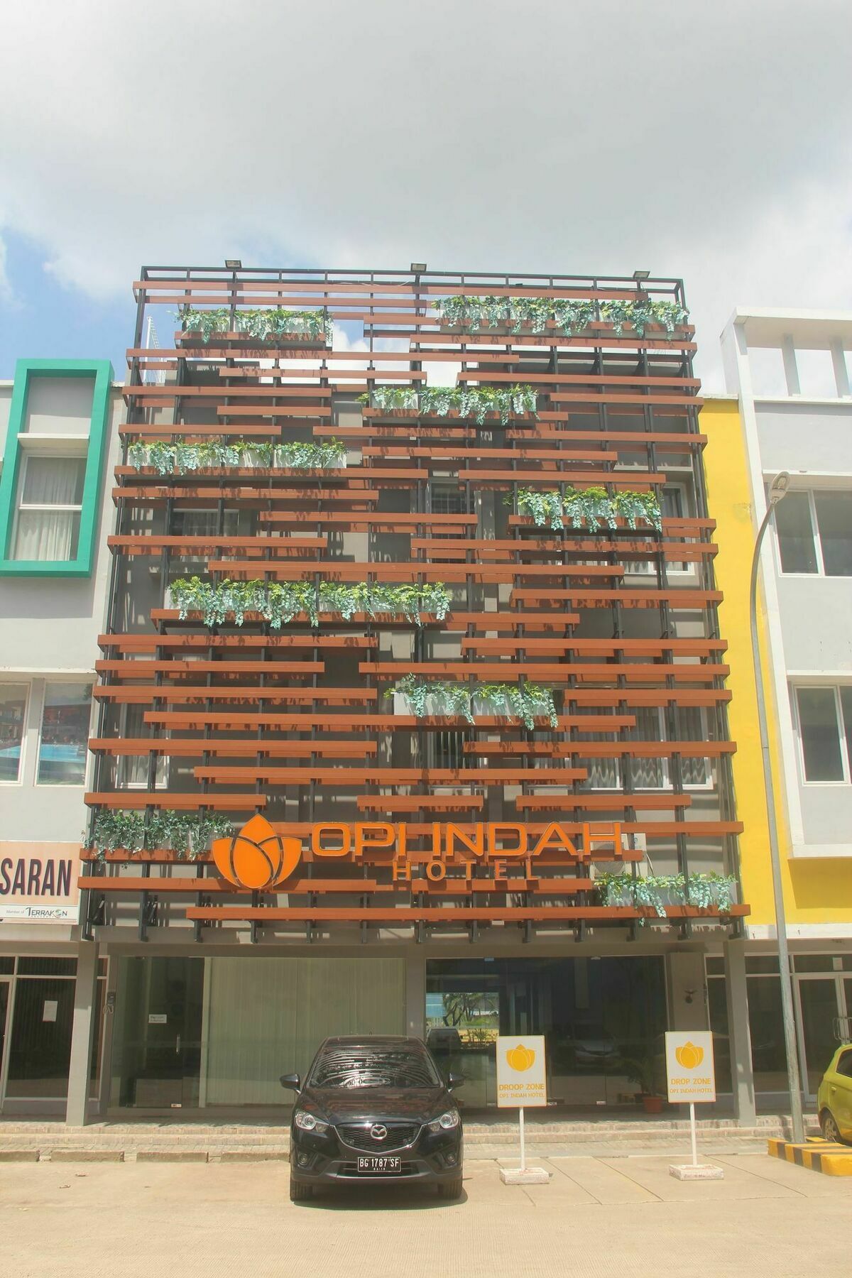 Opi Indah Hotel Palembang Exteriér fotografie